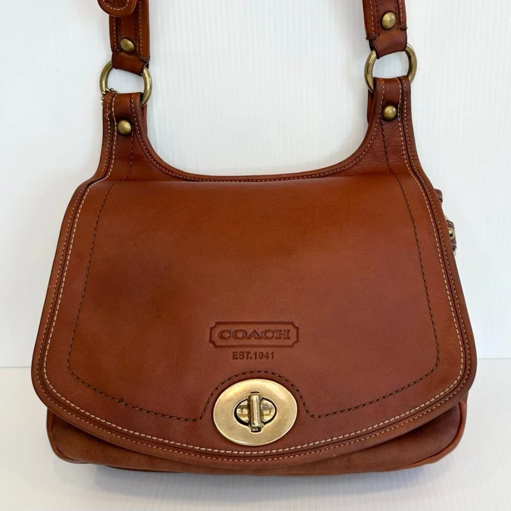 COACH 65th Anniversary Crescent Hippie Crossbody Whiskey Leather RARE - Picture 3 of 16